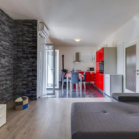 Apartment A & J Petrcane Exterior photo
